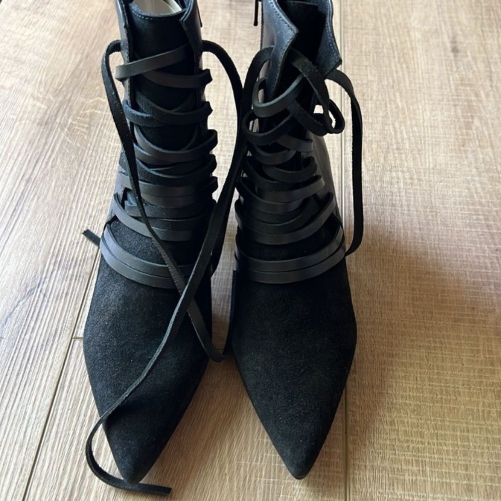 Free People Juliette Kitten Heel Black Boots US 6